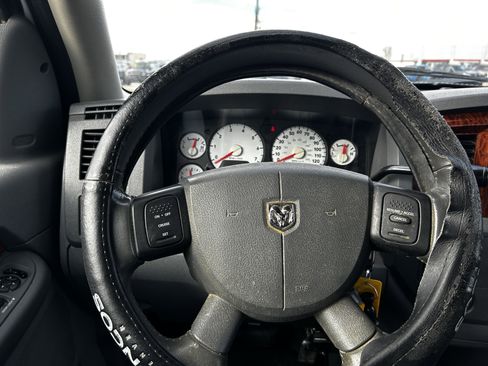 Used 2006 Dodge Ram 2500 Truck SLT w/ Quad Cab Big Horn Value Group image 17