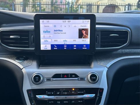 Used 2022 Ford Explorer Timberline image 18