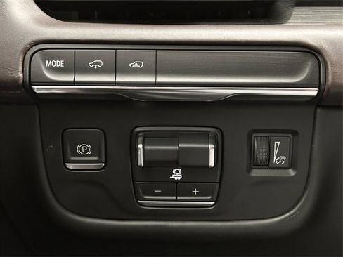 Used 2022 Cadillac Escalade ESV Sport Platinum image 24