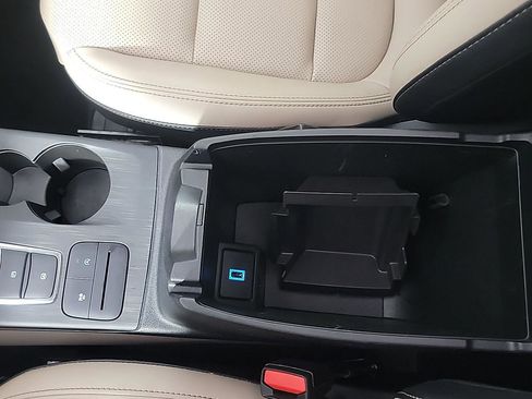 Used 2020 Ford Escape SEL FWD image 38