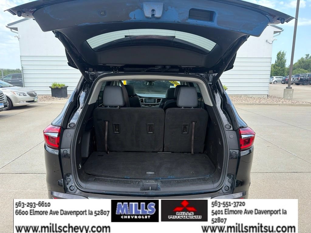 Used 2019 Buick Enclave Essence AWD/4WD image 26