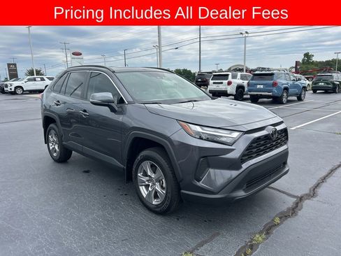 Used 2025 Toyota RAV4 XLE w/ Convenience Package FWD image 23