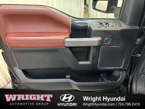 Used 2020 Ford F250 Platinum image 9