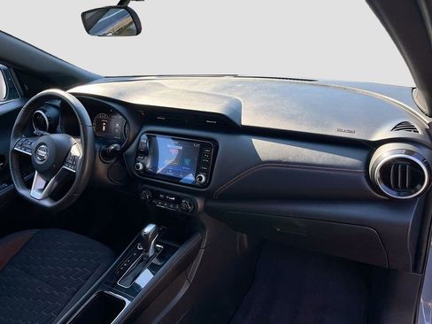 Used 2021 Nissan Kicks SR image 26
