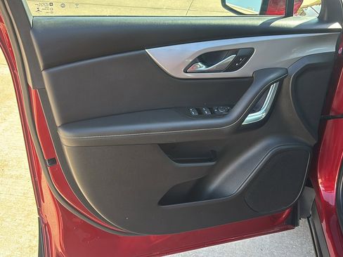 Used 2023 Chevrolet Blazer LT image 24