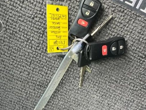Used 2016 Nissan Frontier Desert Runner RWD image 13