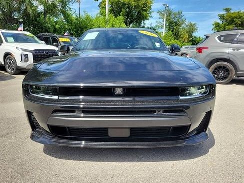 Used 2026 Dodge Charger Scat Pack AWD/4WD image 2