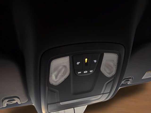 Used 2022 RAM 1500 Tradesman AWD/4WD image 23