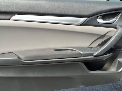 Used 2016 Honda Civic LX-P image 17