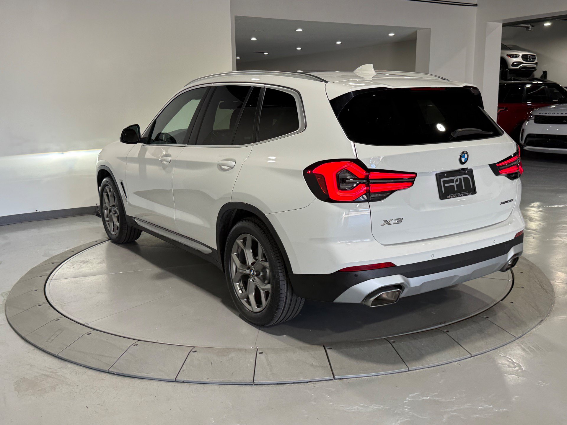 Used 2024 BMW X3 xDrive30i w/ Convenience Package AWD/4WD image 12