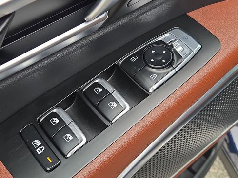 Certified 2023 Kia Telluride SX image 16