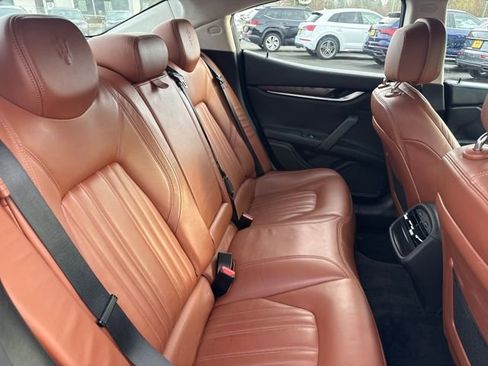Used 2015 Maserati Ghibli Base image 10