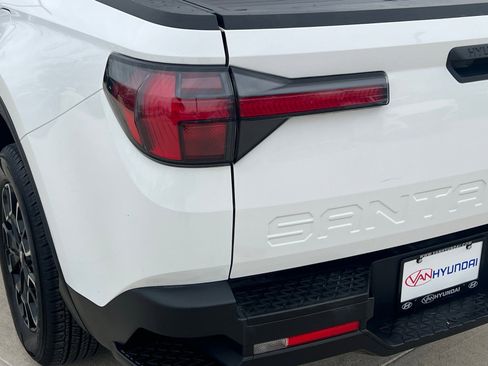 Used 2024 Hyundai Santa Cruz SEL w/ Activity Package image 13