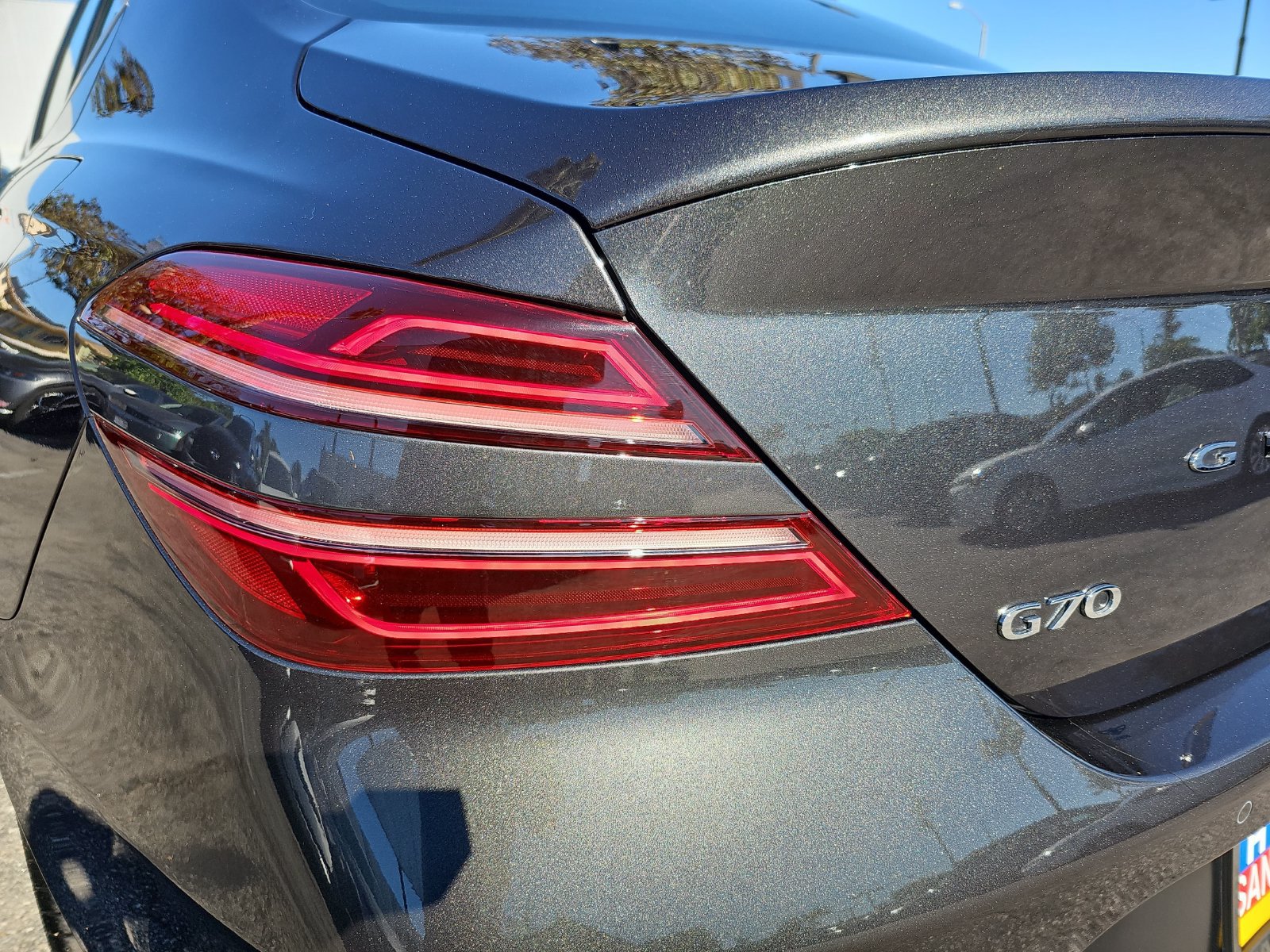 Used 2023 Genesis G70 3.3T w/ Sport Prestige Package RWD image 42