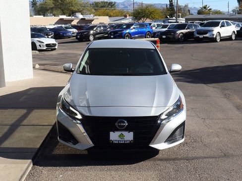 Used 2023 Nissan Altima 2.5 SV image 15