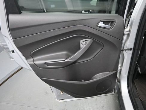 Used 2016 Ford Escape SE image 14