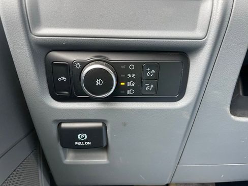 Used 2024 Ford F150 XLT w/ Tow/Haul Package image 43