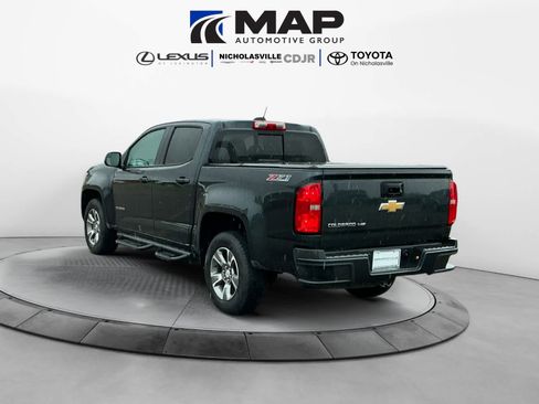 Used 2018 Chevrolet Colorado Z71 AWD/4WD image 3