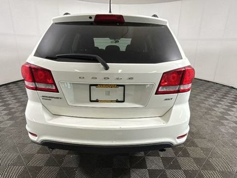 Used 2014 Dodge Journey SXT AWD/4WD image 3
