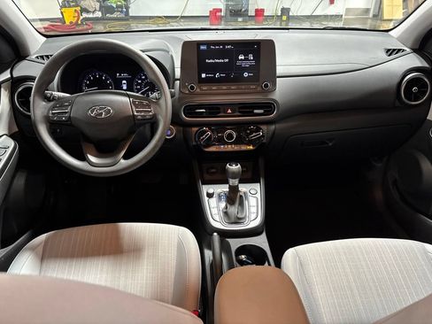 Used 2023 Hyundai Kona SEL w/ Cargo Package AWD/4WD image 10