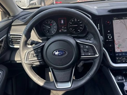 Used 2024 Subaru Outback Touring AWD/4WD image 5