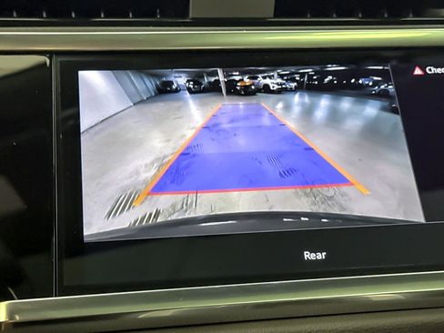 Used 2025 Audi Q3 2.0T Premium w/ Convenience Package image 19