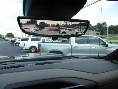 New 2026 Chevrolet Silverado 1500 ZR2 image 24