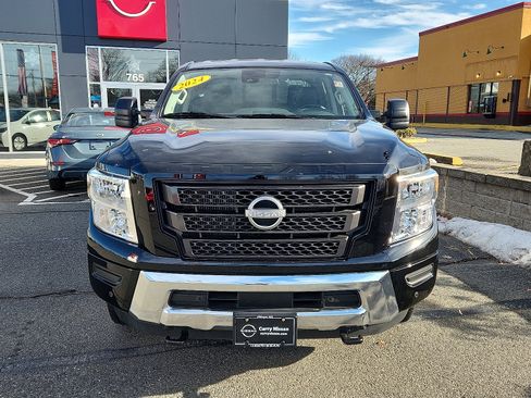 Certified 2024 Nissan Titan SV w/ SV Convenience Package image 2