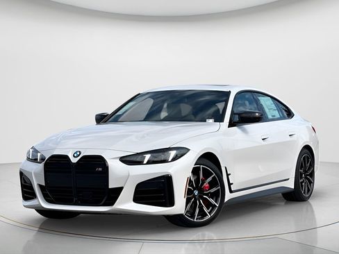 New 2026 BMW M440i M440i w/ Premium Package image 1