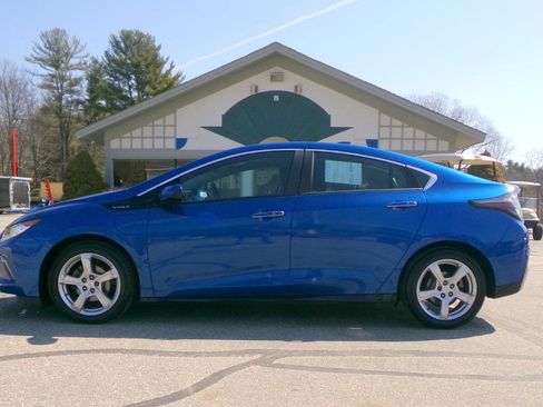 Used 2018 Chevrolet Volt LT w/ LT Driver Confidence Package FWD image 7