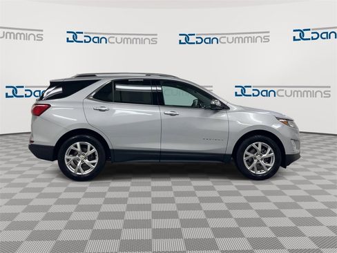 Used 2020 Chevrolet Equinox Premier image 9