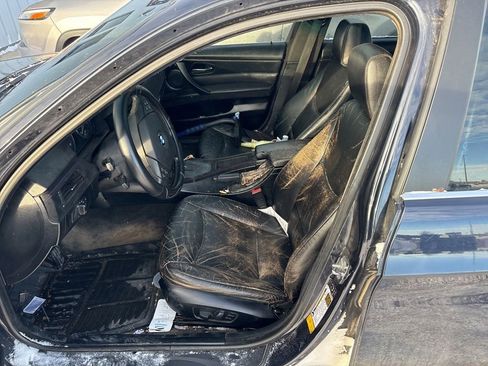 Used 2006 BMW 330i Sedan image 12