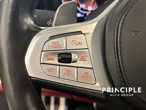 Used 2021 BMW M760i xDrive image 18