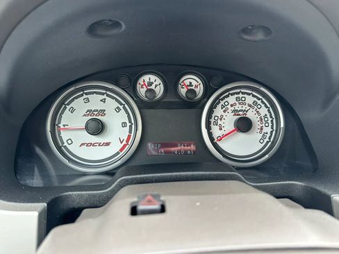Used 2011 Ford Focus SES w/ 401A Rapid Spec Order Code FWD image 21