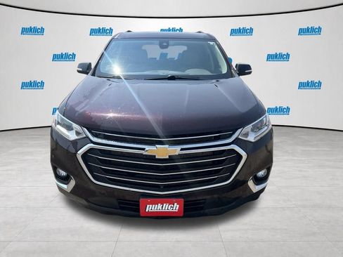 Used 2020 Chevrolet Traverse LT w/ LT Premium Package AWD/4WD image 2