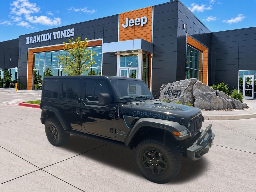 Used 2023 Jeep Wrangler Unlimited Rubicon 4xe AWD/4WD image 2
