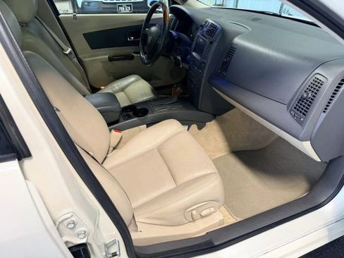 Used 2003 Cadillac CTS 3.2 w/ Preferred Equipment Group RWD image 12