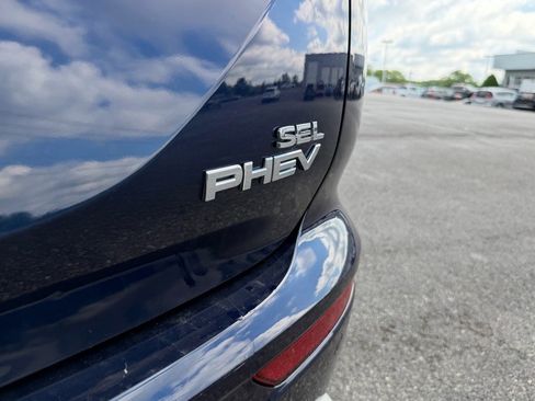 Used 2023 Mitsubishi Outlander SEL AWD/4WD image 14