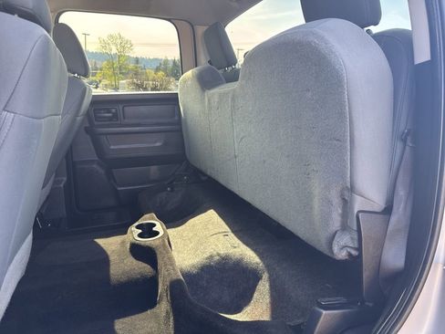 Used 2015 RAM 2500 Tradesman w/ Chrome Appearance Group image 25