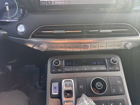 Used 2022 Hyundai Palisade Calligraphy FWD image 4