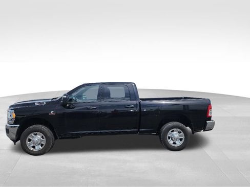 Used 2024 RAM 3500 Tradesman w/ Chrome Appearance Group AWD/4WD image 12