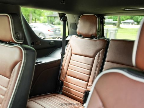 Used 2024 GMC Yukon Denali Ultimate w/ LPO, Floor Liner Package AWD/4WD image 58