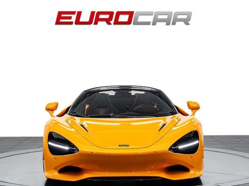 Used 2026 McLaren 750S Spider RWD image 10