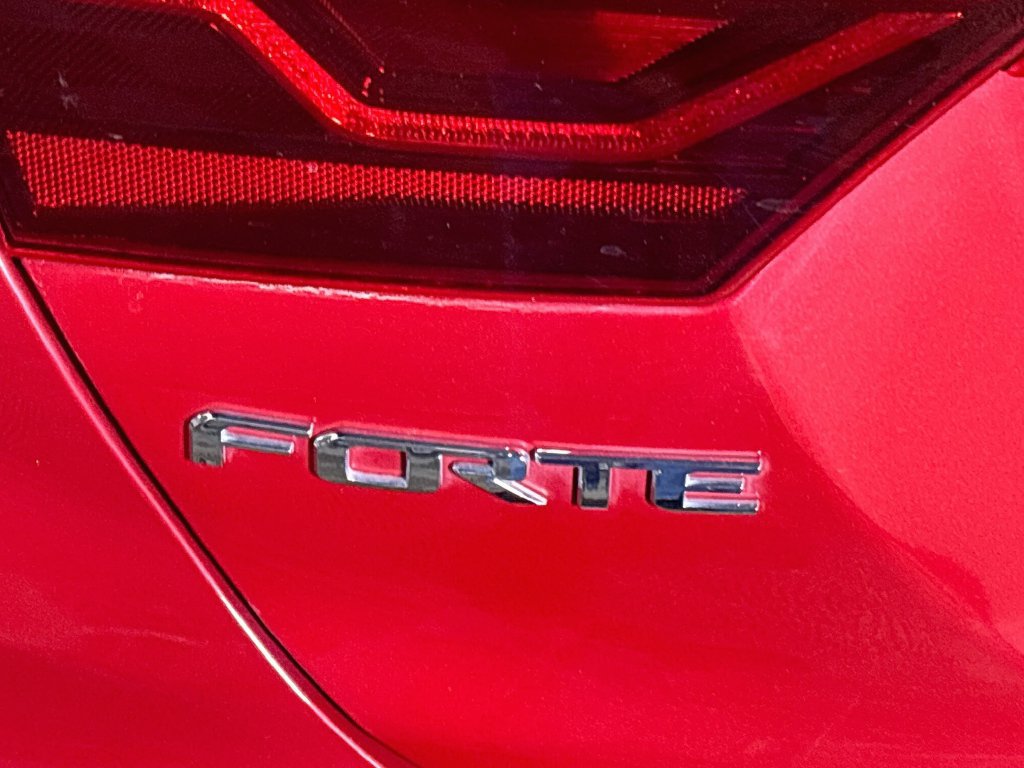 Used 2021 Kia Forte EX FWD image 25