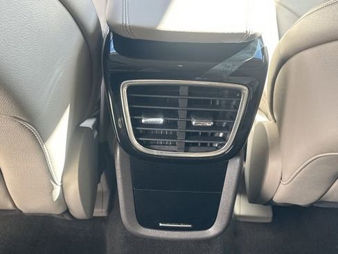 Certified 2023 Lincoln Nautilus FWD w/ Premium Package image 17