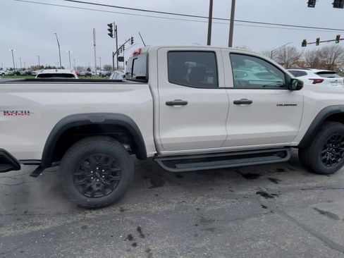 New 2026 Chevrolet Colorado Trail Boss AWD/4WD image 2