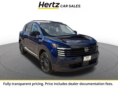 Used 2026 Nissan Kicks SR AWD/4WD image 1