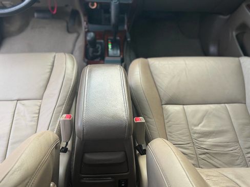 Used 2001 Toyota 4Runner SR5 image 84