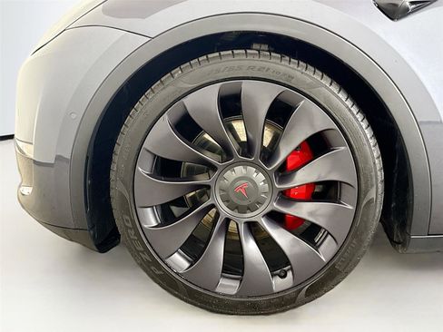 Used 2021 Tesla Model Y Performance image 13
