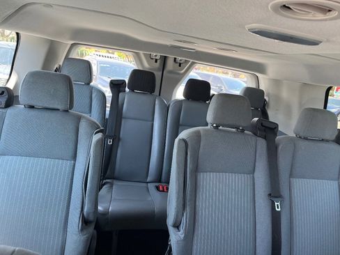 Used 2015 Ford Transit 350 XLT RWD image 21